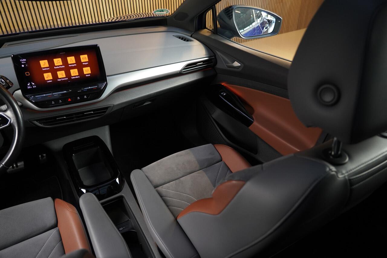 Volkswagen ID.4 First Max Blackstyle 77 kWh/204pk|2020|Panoramadak|Head-up|Trekhaak|Memory-stoelen|Matrix-IQ-LED|PDC+360Camera|Blindspot|VOL!!