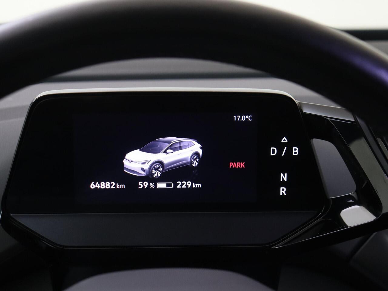 Volkswagen ID.4 Life 77 kWh | SoH 90% | Navigatie | Adaptieve cruise control | Stoelverwarming | Parkeersensoren | CarPlay | Elektrisch inklapbare buitenspiegels | Voorklimatisering |