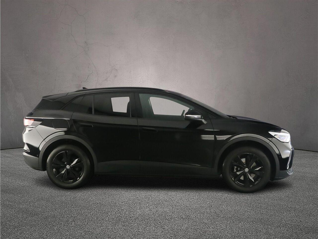 Volkswagen ID.4 Limited Edition 170pk Automaat Adaptive cruise control, Achteruitrijcamera, Navigatie, Stoelverwarming, Parkeersensoren, Stuurwiel verwarmd, App connect, LED koplampen