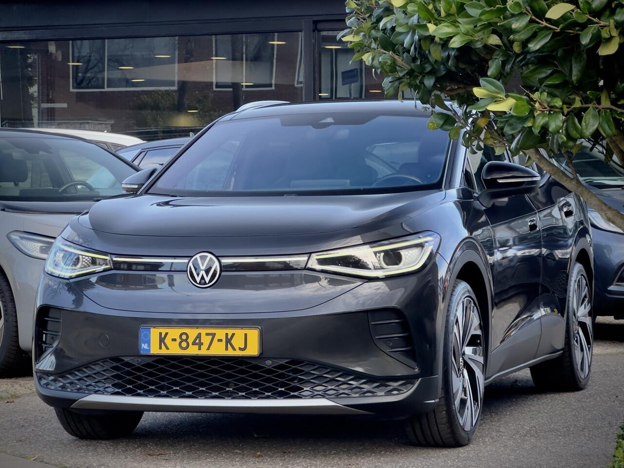 Volkswagen ID.4 FIRST PRO MAX 77 KWH 92,7%SOH PANODAK DESIGNO-LEDER 21 INCH-LMV NAVI CAMERA APPLE-CARPLAY LED PDC