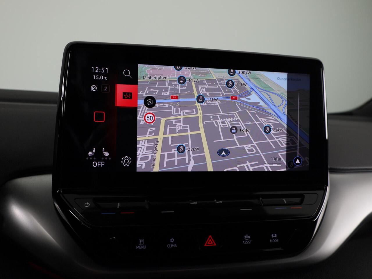 Volkswagen ID.4 Life 77 kWh 204 pk | Navigatie | Parkeersensoren | Adaptieve cruise control | LED koplampen | Stoelverwarming |