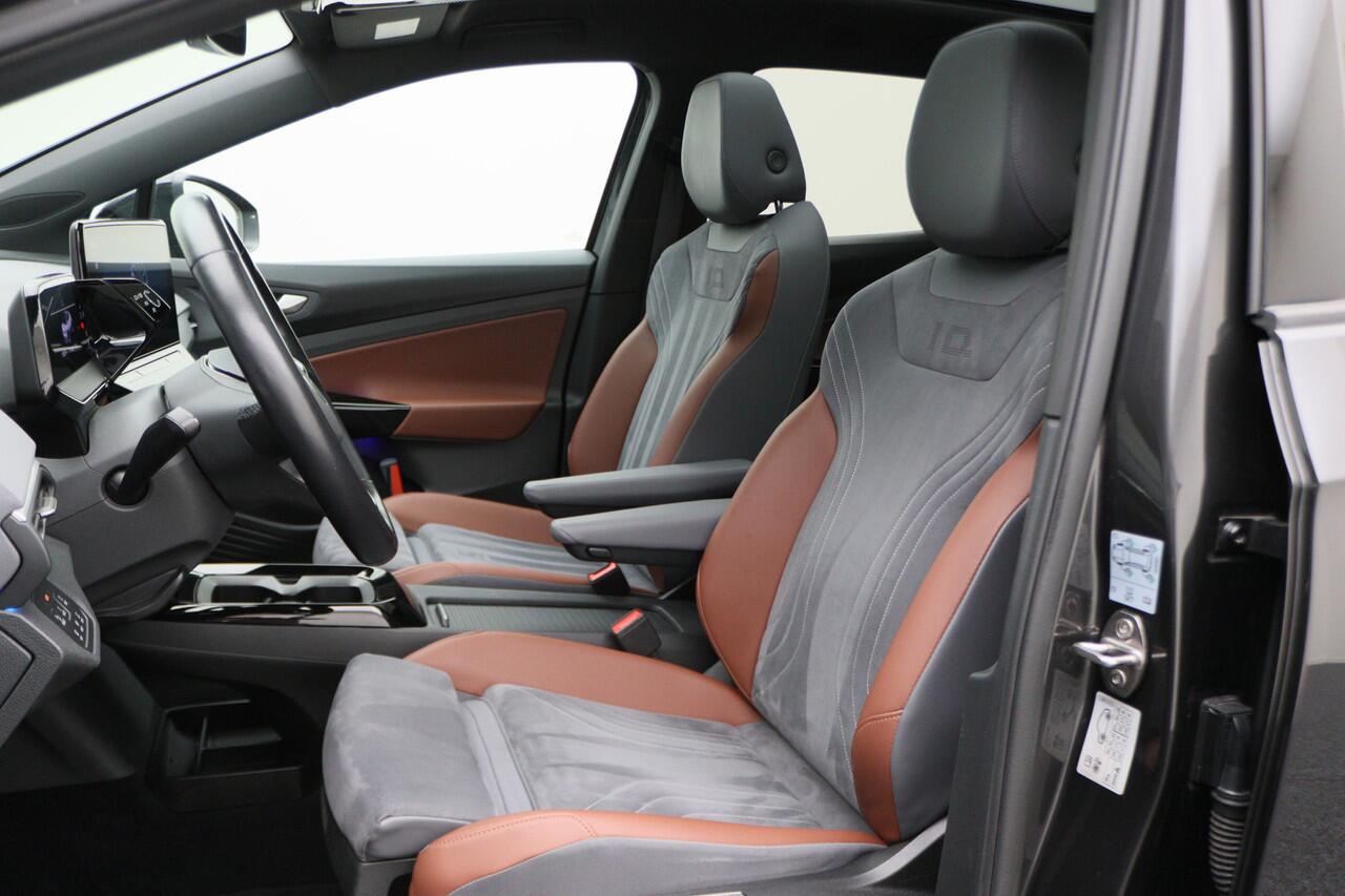 Volkswagen ID.4 First Max 77 kWh Panoramadak, Head-Up, 360° Camera, Travel Assist, Memory, Sfeerverlichting, 21"