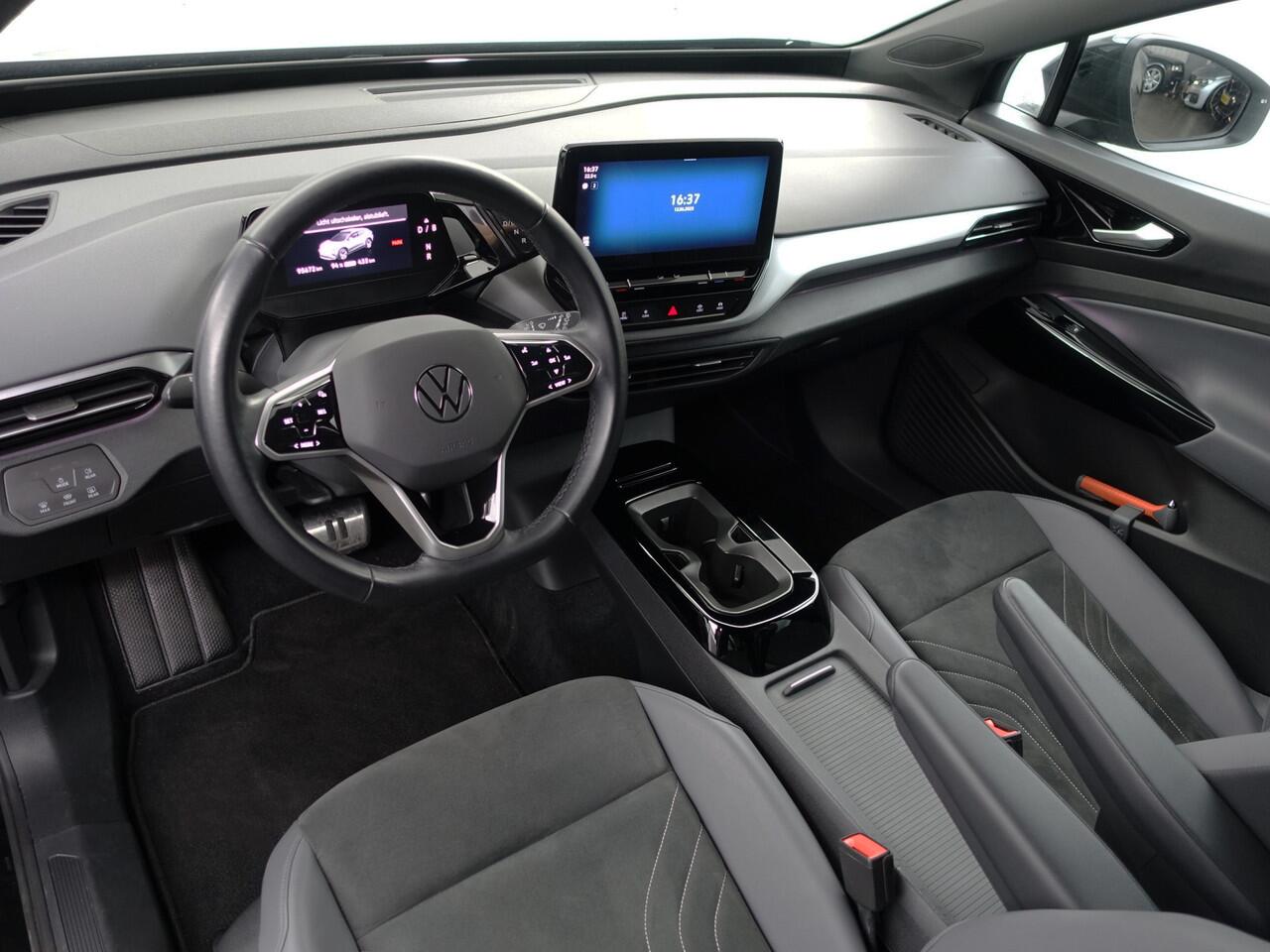 Volkswagen ID.4 Pro 77 kWh- Stuur/Stoelverwarming, Sfeerverlichting, ACC Cruise, Carplay, Android Auto