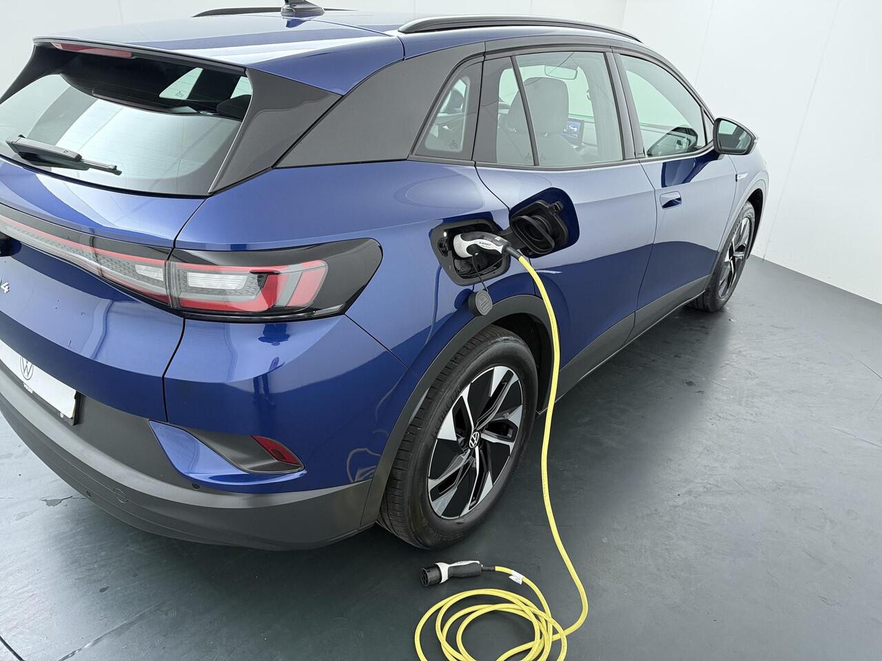 Volkswagen ID.4 Life 77 kWh | 204 PK | SoH 90% | Voorstoelen verwarmd | Adaptive cruise control | Led verlichting | Apple Carplay/Android Auto |