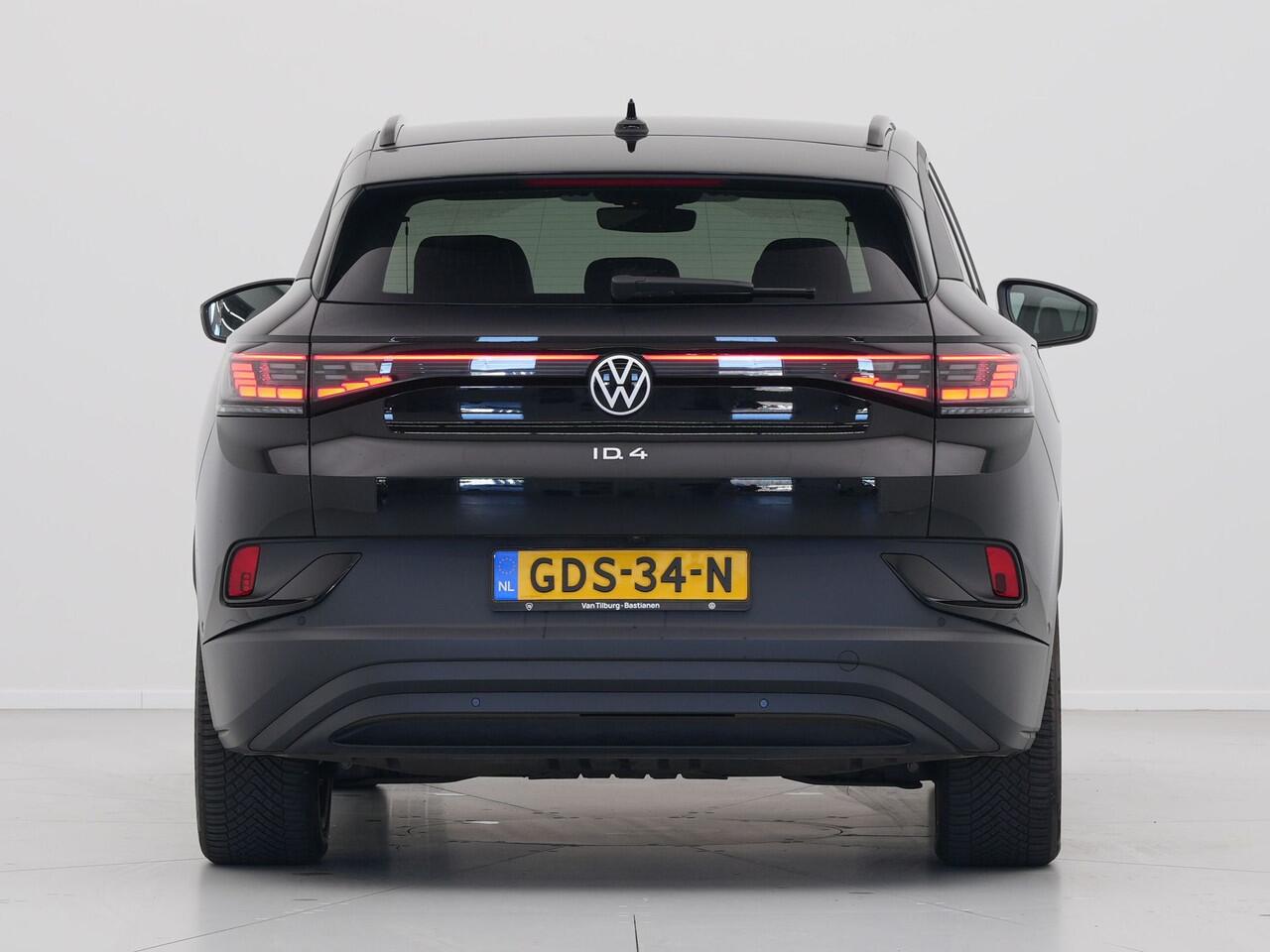 Volkswagen ID.4 Pro Business 77 kWh Navigatie Camera Stoel/Stuurverwarming Acc Carplay 300