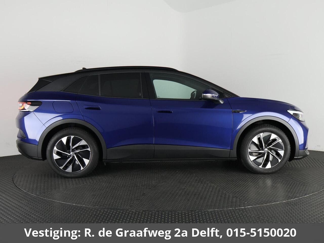 Volkswagen ID.4 Life Two-Tone 77 kWh 500 km actieradius | Navigatie | Parkeersensoren | Accu 92% |