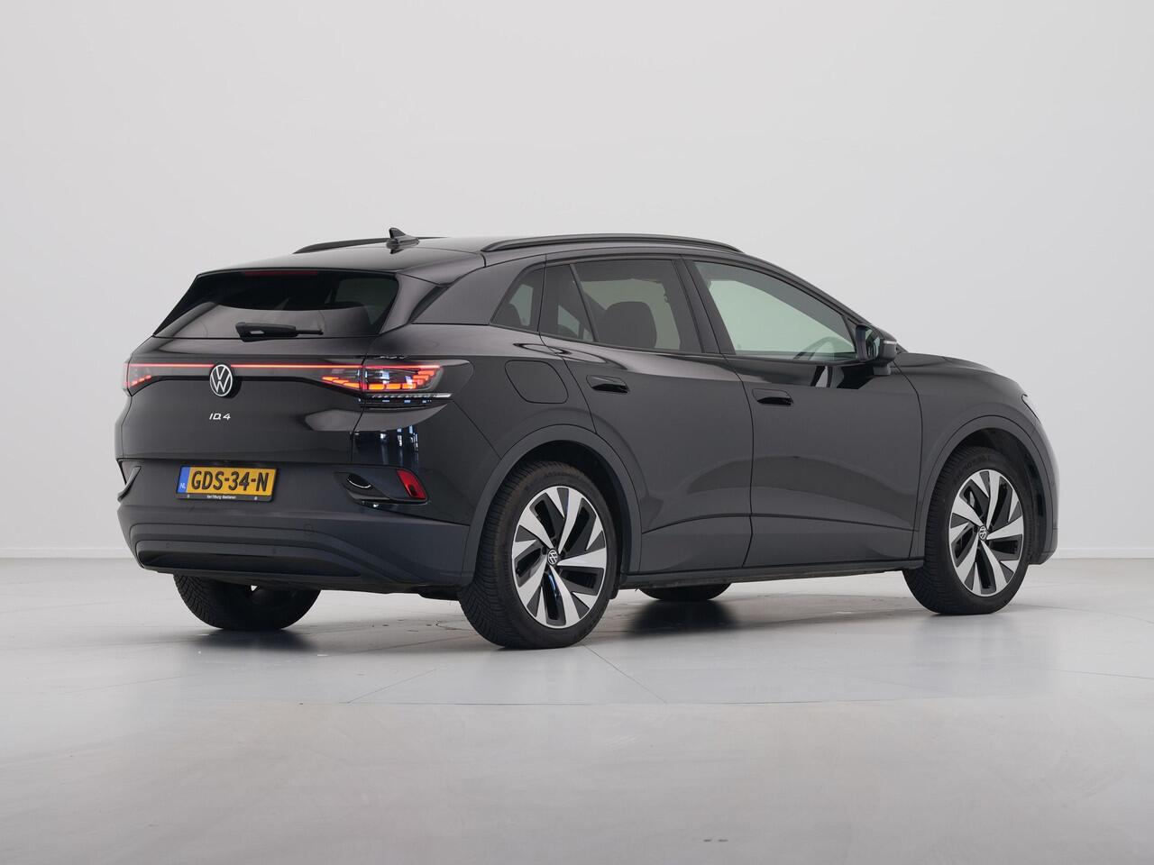 Volkswagen ID.4 Pro Business 77 kWh Navigatie Camera Stoel/Stuurverwarming Acc Carplay 300