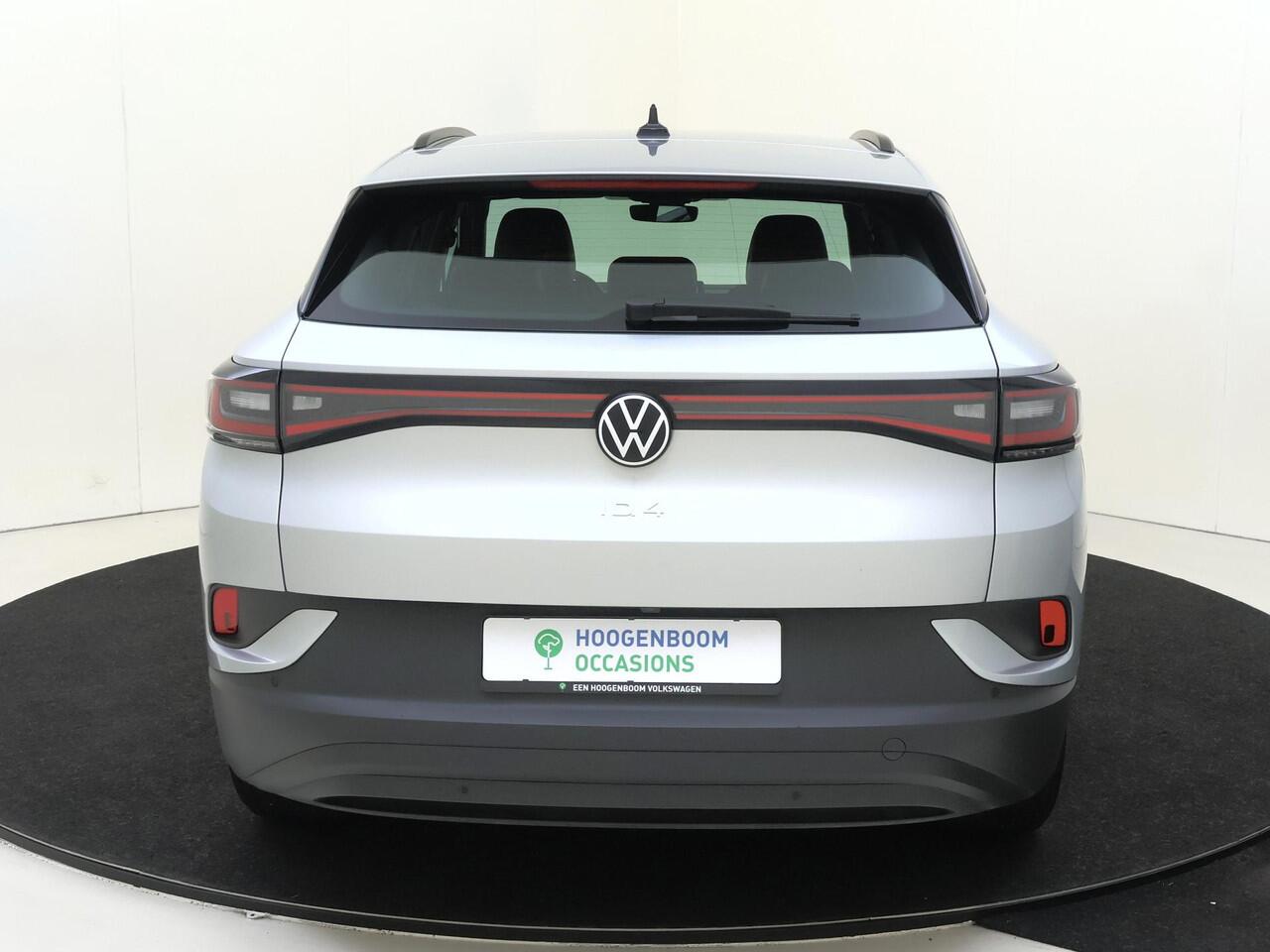 Volkswagen ID.4 Pro 77 kWh | SoH 91% | Parkeerassistent | Keyless | Warmtepomp | Navigatie | Achteruitrijcamera | Stoelverwarming | Adaptieve cruise control | Voorklimatisering |