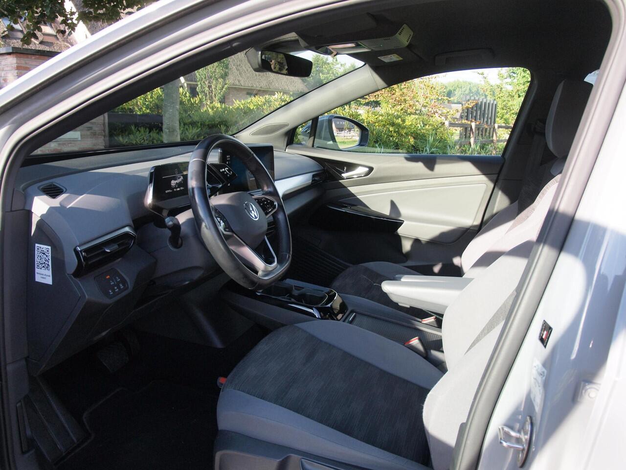 Volkswagen ID.4 Life 77 kWh | Apple Carplay | Sfeerverlichting | Cruise Control | Parkeersensoren |