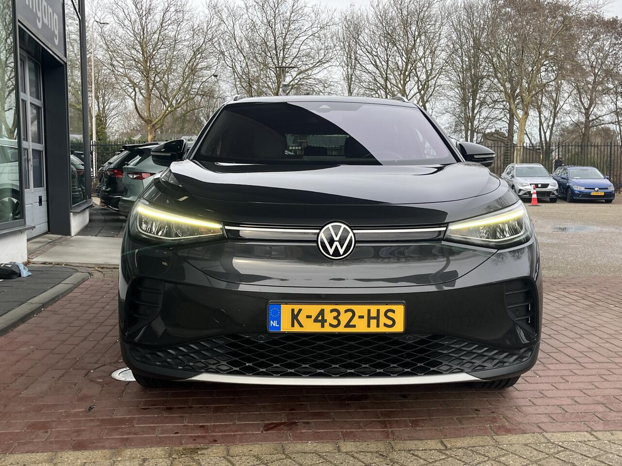 Volkswagen ID.4 First 77 kWh / Navigatie / Camera / Getint glas / 20'' LMV