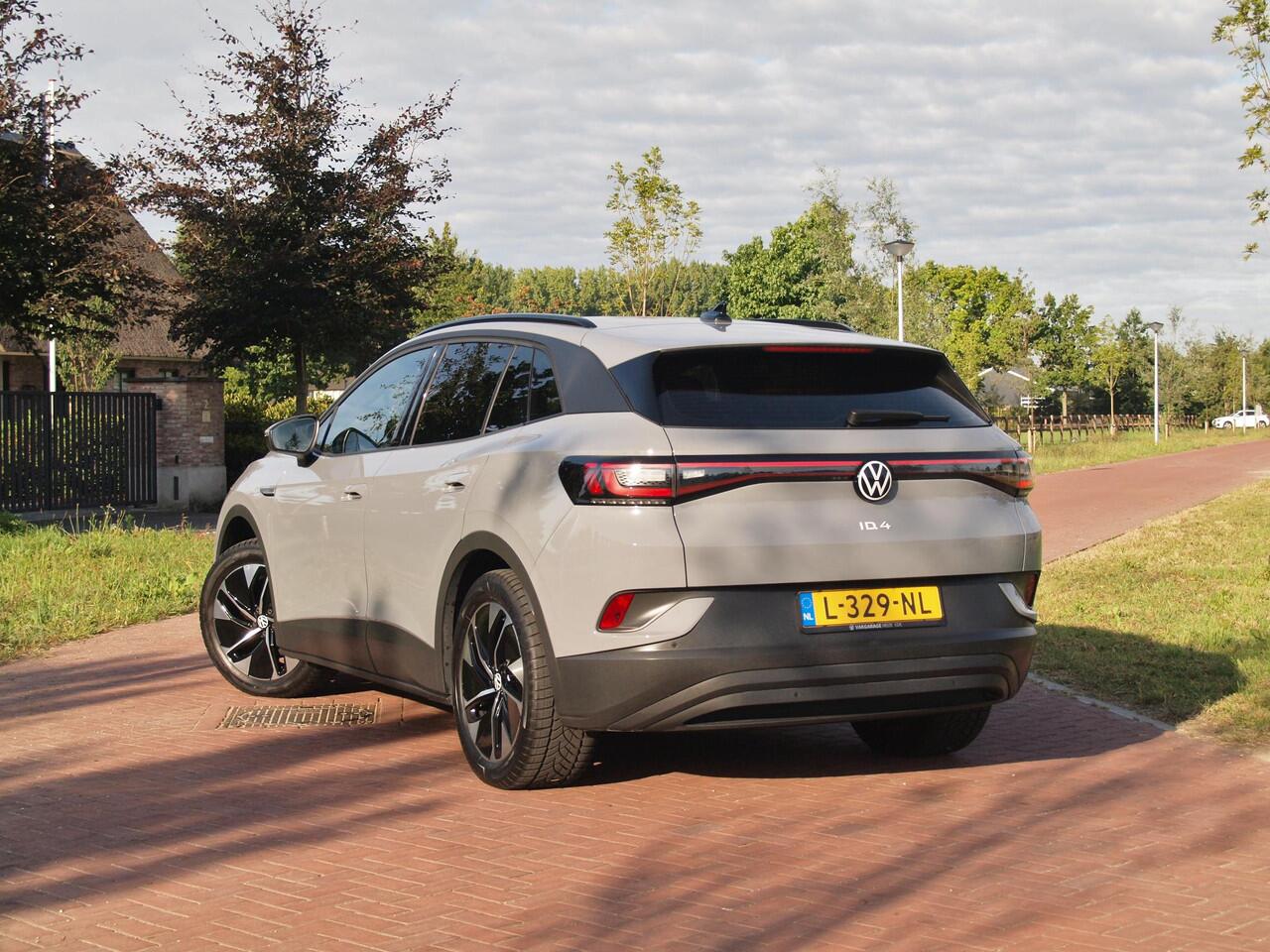 Volkswagen ID.4 Life 77 kWh | Apple Carplay | Sfeerverlichting | Cruise Control | Parkeersensoren |