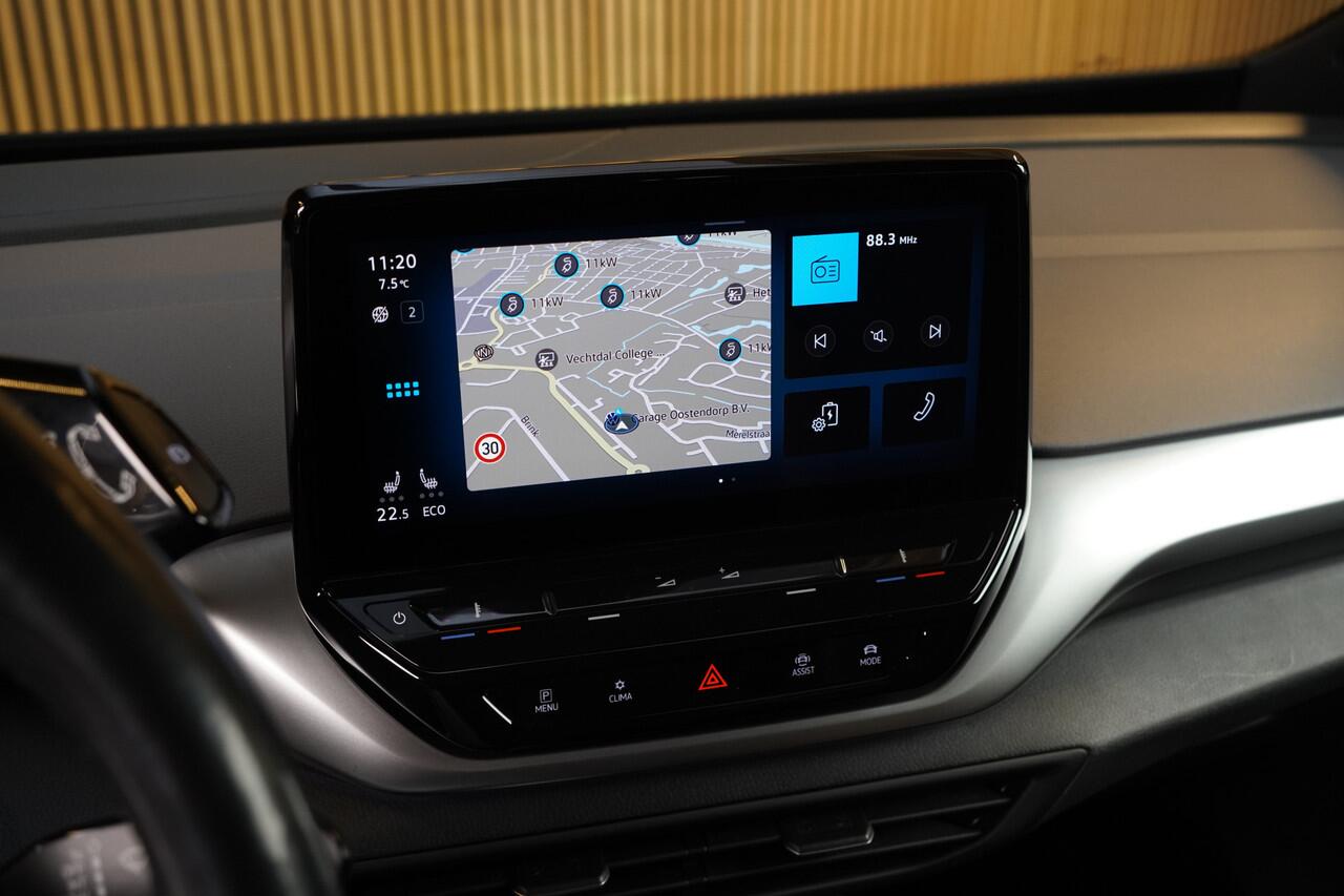 Volkswagen ID.4 First 77 kWh/204pk|2020|Trekhaak|LED|Cruise+ACC|PDC+Camera|19"LMV|Clima|Carplay/AndroidAuto