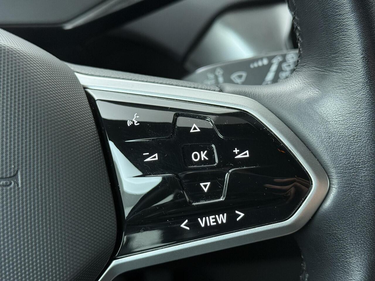 Volkswagen ID.4 Life 77 kWh | 204 PK | SoH 90% | Voorstoelen verwarmd | Adaptive cruise control | Led verlichting | Apple Carplay/Android Auto |