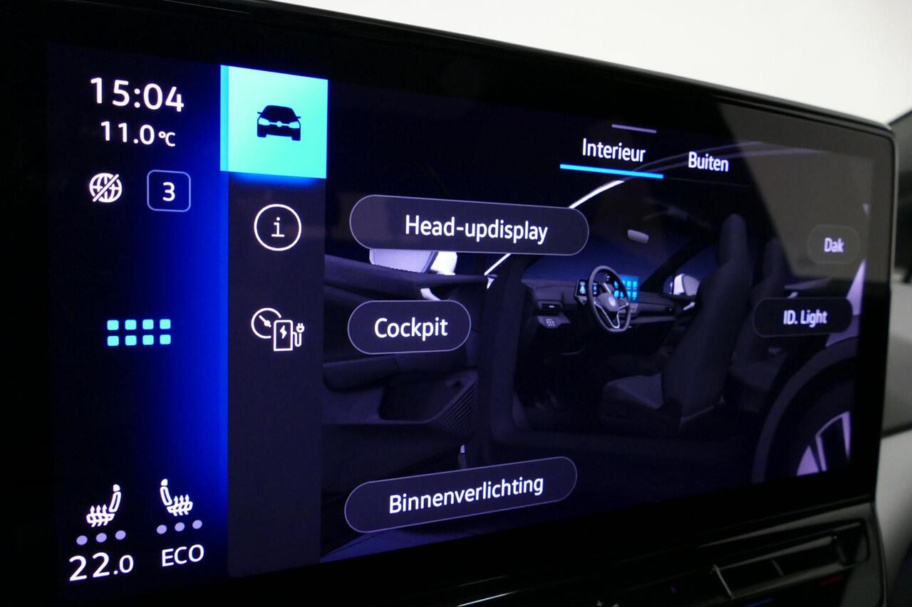Volkswagen ID.4 First Max 77 kWh / SOH 92% / Panoramadak / Matrix LED IQ.Light / Elektr. verstelbare voorstoelen + memory / HUD Augmented Reality / Rondomzichtcamera / Apple Carplay - Android Auto / Stoelverwarming / 21'' LMV / Keyless / Achteruitrijcamera / Navigatie / 