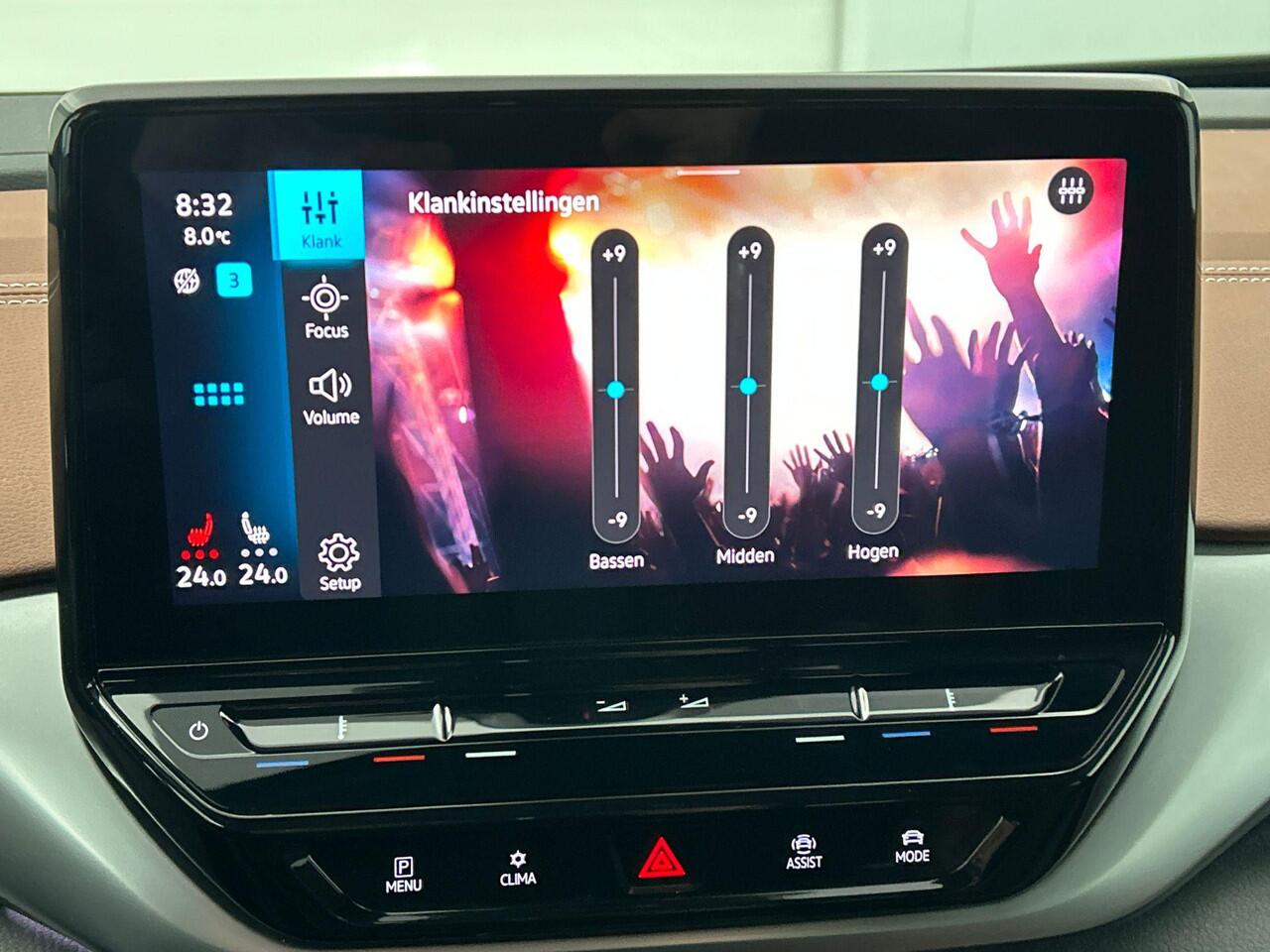 Volkswagen ID.4 Business 77 kWh Navigatie Apple Carplay/Android Auto Camera Parkeersensoren Adaptive Cruise Control Stoel- en stuurverwarming Full Led Climate Control
