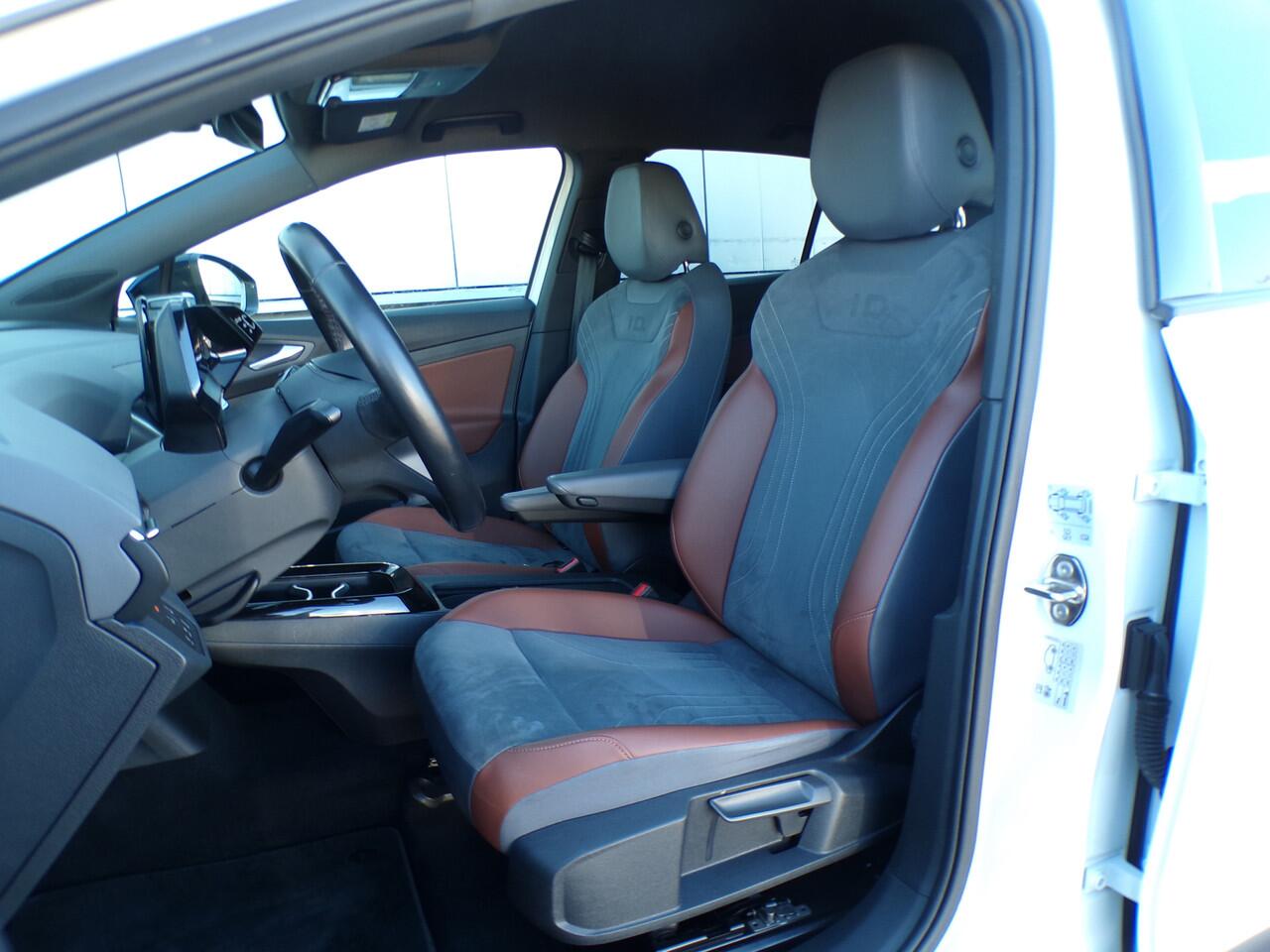 Volkswagen ID.4 First 77 kWh, SOH 91% / Carplay + Android Auto / Camera + Sensoren / Full LED / 20' LMV