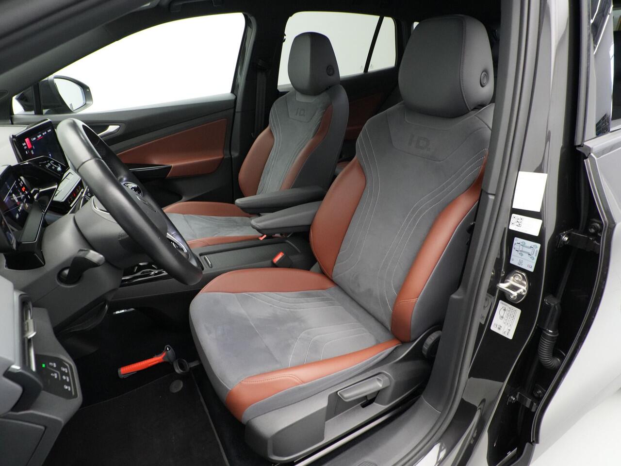 Volkswagen ID.4 First 77 kWh 204pk Navigatie Camera Stoelverwarming Acc demo JB