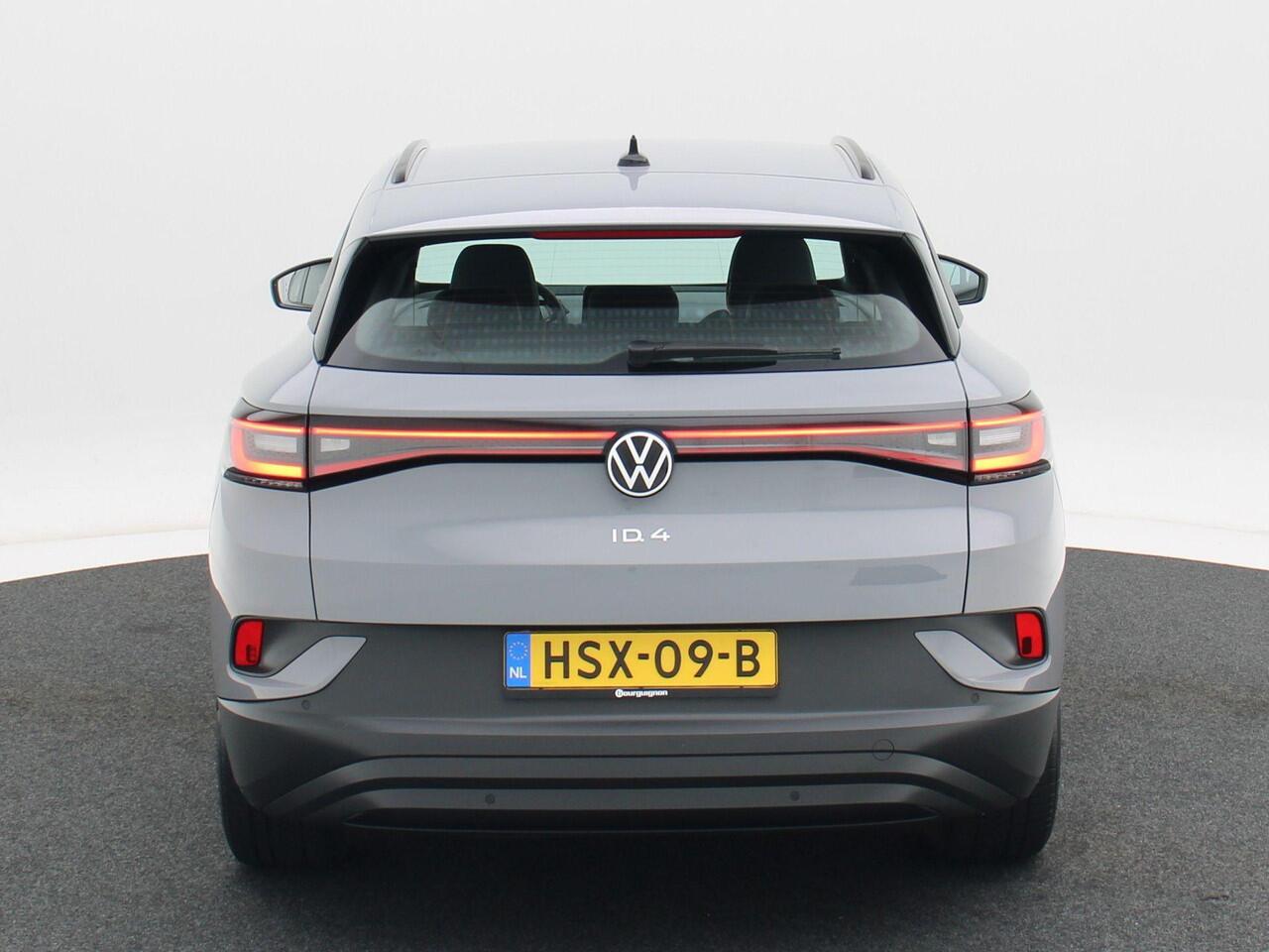 Volkswagen ID.4 204 Pk Business 77 kWh | Navigatie | CarPlay | Lane Assist | Keyless | Parkeersensoren voor en achter | 73.585 Km!