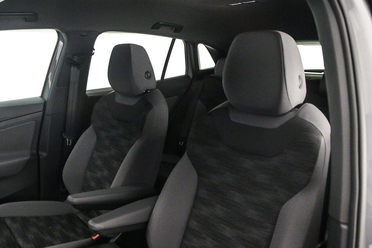 Volkswagen ID.4 Pure 170pk Automaat Adaptive cruise control, Parkeersensoren, App connect, Airco, DAB, Radio, Bluetooth, LED verlichting