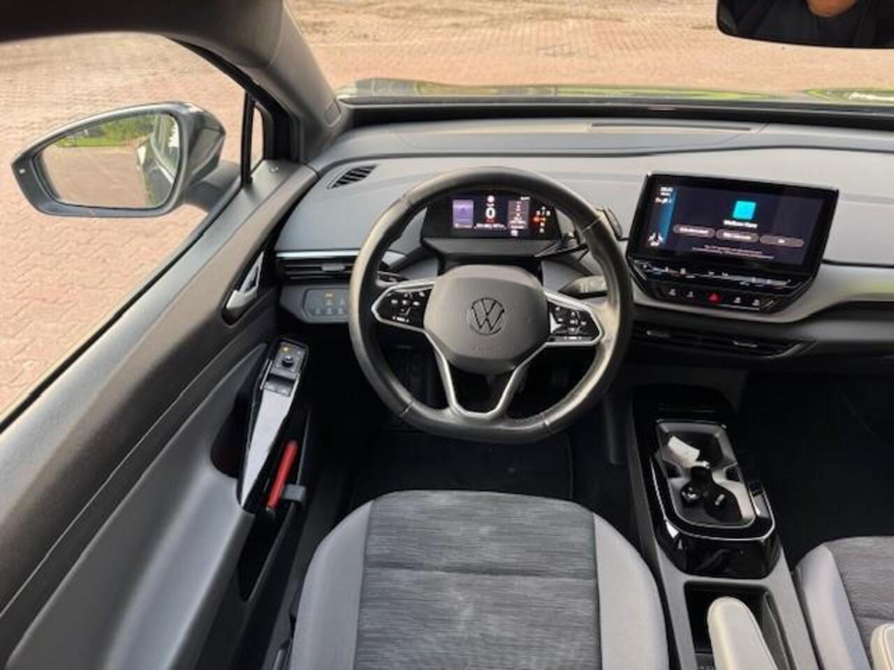 Volkswagen ID.4 LIFE 204PK 77KWH THAAK/NAV/ACARLAY/FABRIEKSGARANTIE