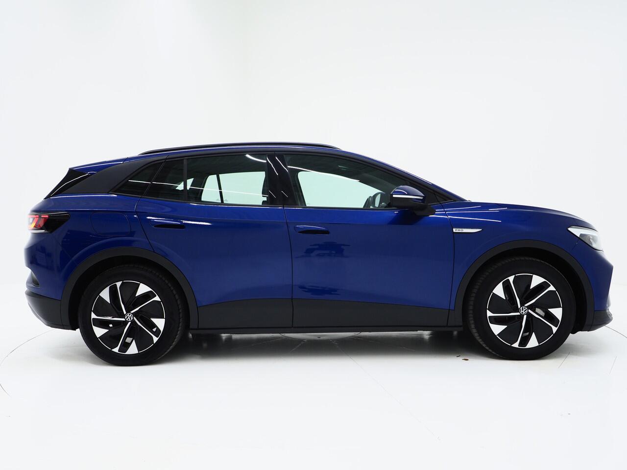 Volkswagen ID.4 77 kWh | Warmtepomp | Adaptive Cruise | Sfeerverlichting | Stoelverwarming | PDC | DAB | Carplay