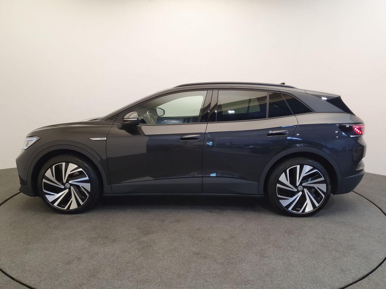 Volkswagen ID.4 Pro 77 kWh 204pk Wegklapbare trekhaak, Panoramadak, 360 camera, IQ.Light