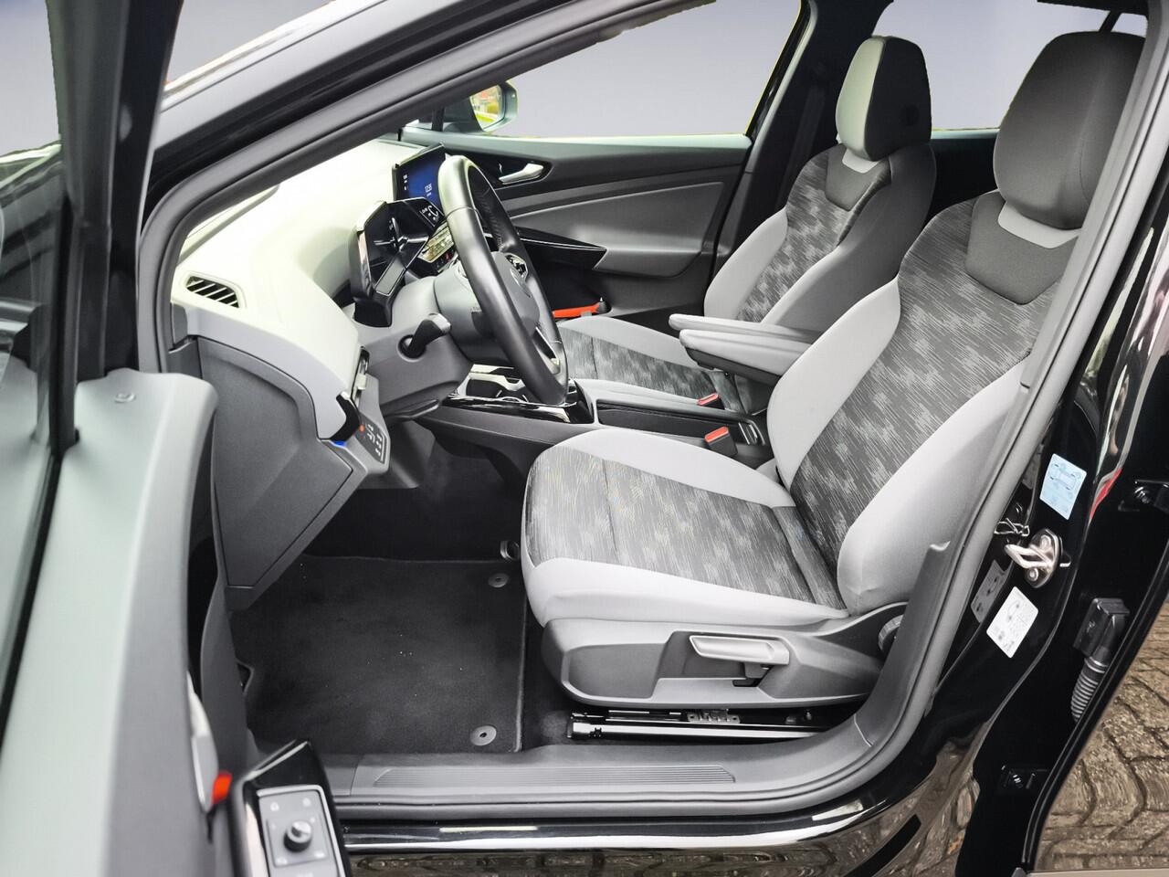 Volkswagen ID.4 Pro 77 kWh 2e-Eig. & Keurig-Onderh. BOVAG-Garantie. NL-Auto.