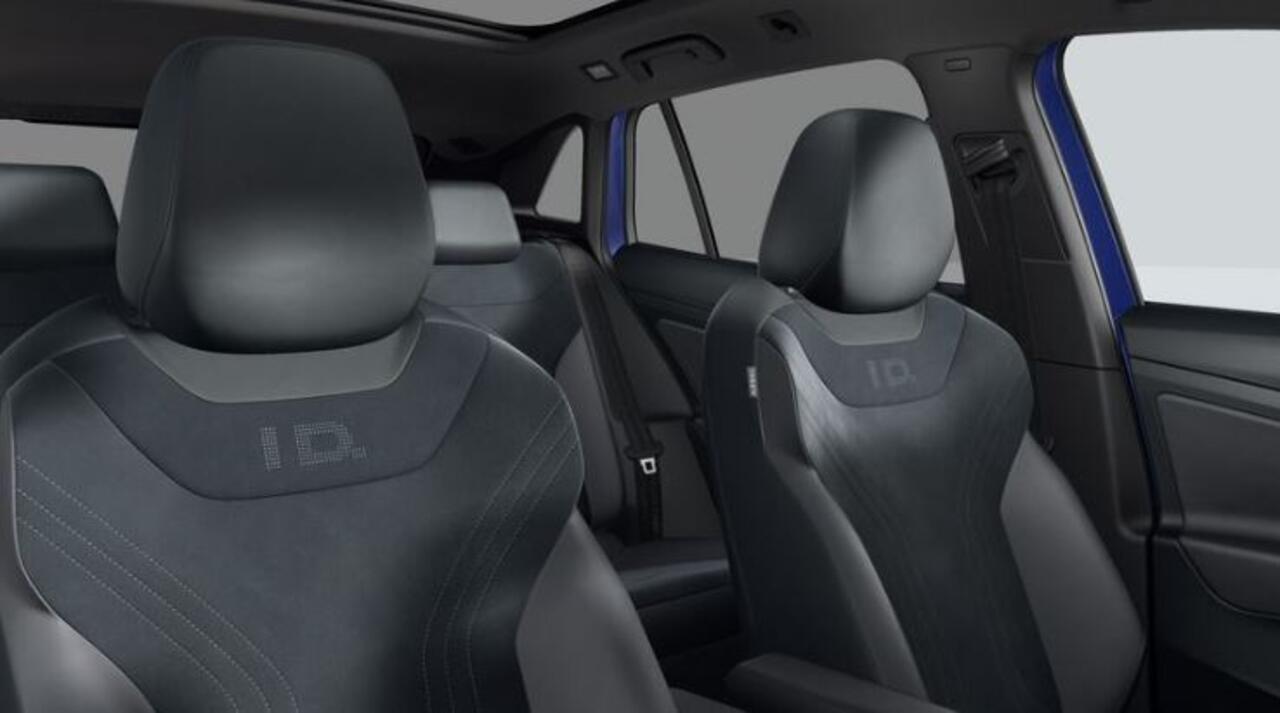 Volkswagen ID.4 Pro Business 77 kWh !!!Profiteer ook van 2.000 EURO inruilpremie!!!