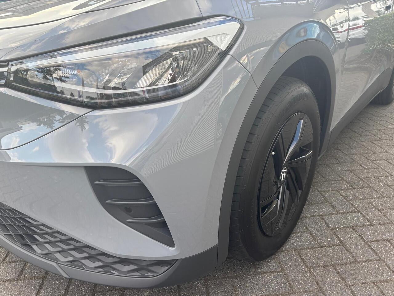 Volkswagen ID.4 Pure 52 kWh LED verlichting / Climate control / Parkeersensoren / App-connect / Cruise control / Rijdende demo, graag bezichtigen op afspraak