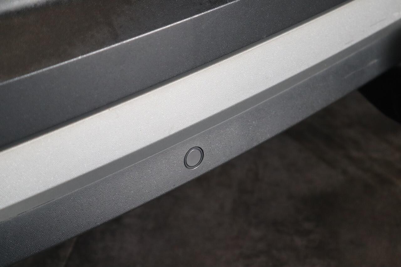 Volkswagen ID.4 1st. Pro Performance 77 kWh Adaptive-Cruise Sfeerverlichting Trekhaak