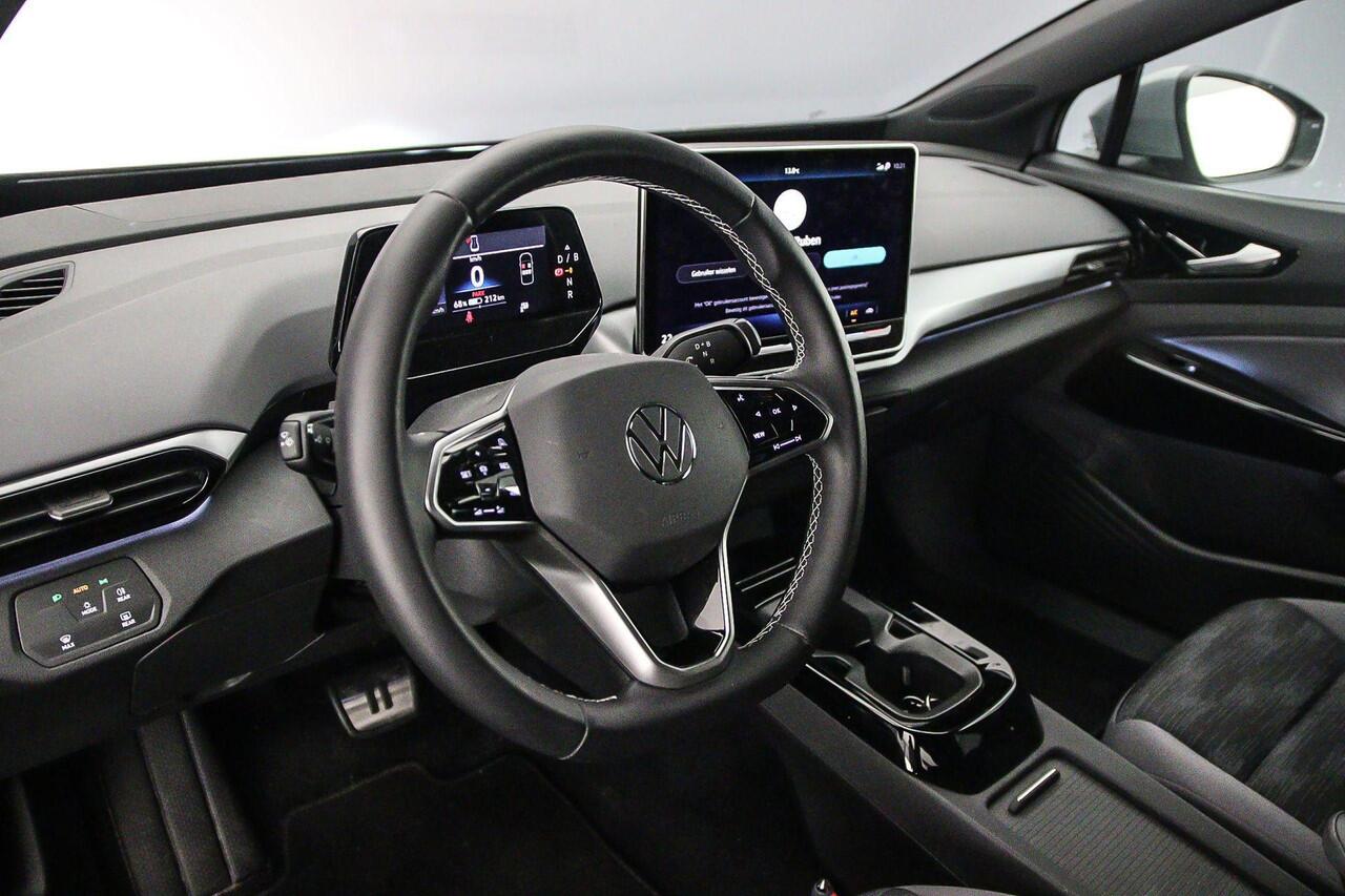 Volkswagen ID.4 Pure 170pk Automaat Adaptive cruise control, Parkeersensoren, App connect, Airco, DAB, Radio, Bluetooth, LED verlichting