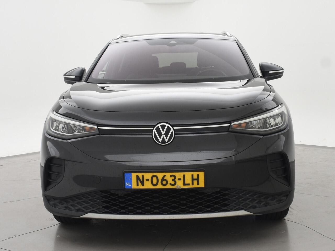 Volkswagen ID.4 First 77 kWh 1st EDITION + WEGKL. TREKHAAK | 20 INCH | CAMERA | STOELVERW. | APPLE CARPLAY
