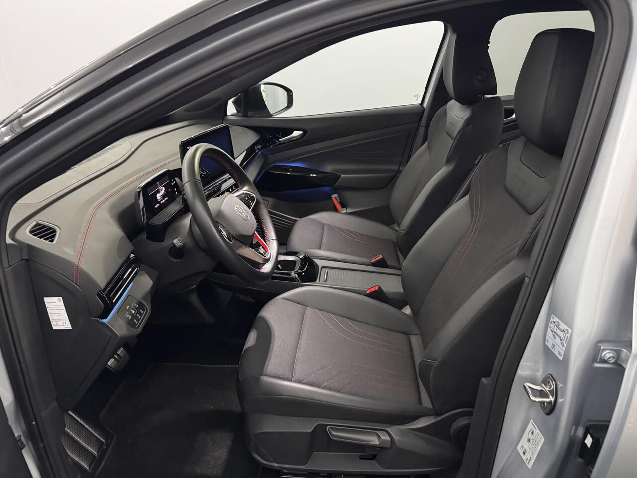 Volkswagen ID.4 GTX Advantage 4Motion 77 kWh 300PK Half leder, 360 Camera, Navi, Head-up display, IQ Light, Elektrische achterklep, Sfeerverlichting