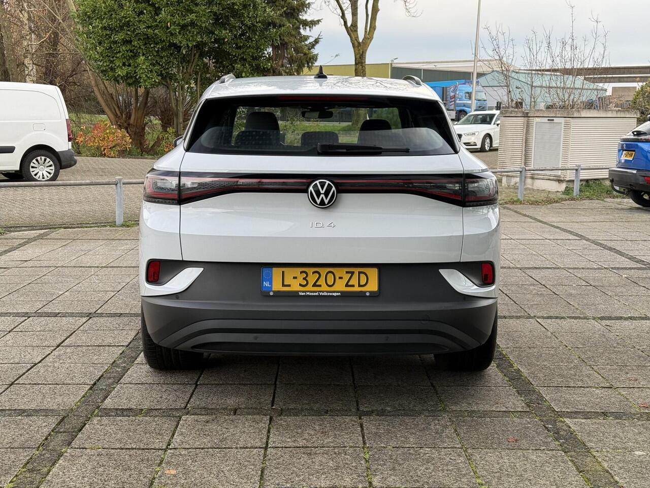 Volkswagen ID.4 Life 77 kWh | SOH 92% | Warmtepomp | Navi | Carplay |