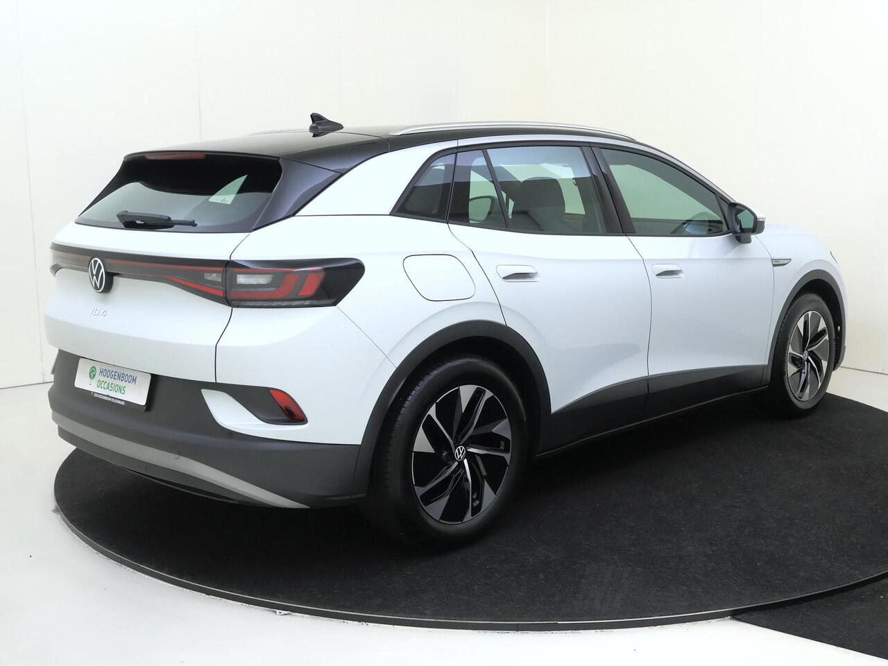 Volkswagen ID.4 Pro 77 kWh | Stoelverwarming | Adaptieve cruise control | Navigatie | Voorklimatisering | Parkeersensoren | CarPlay | Sfeerverlichting |
