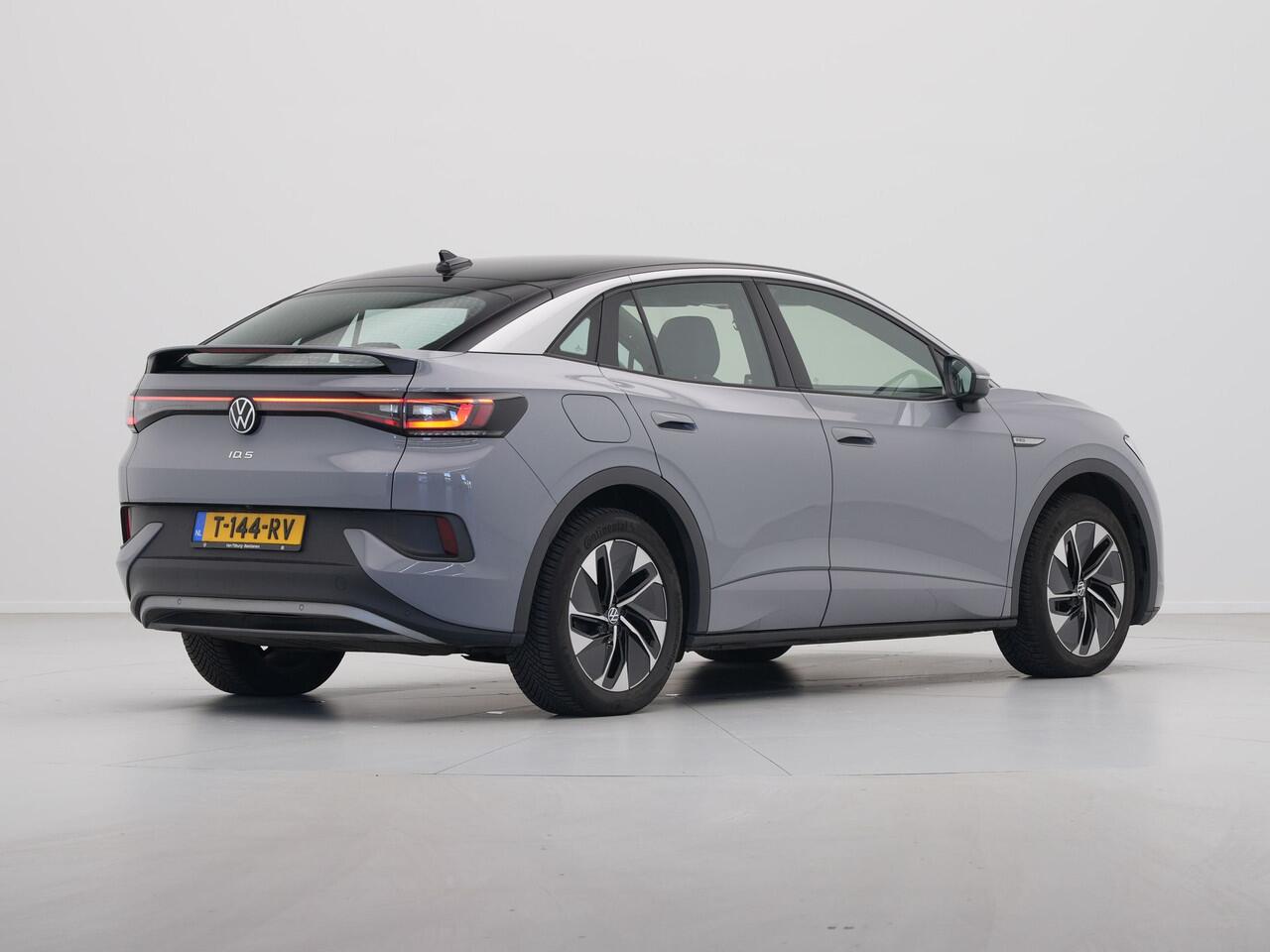 Volkswagen ID.5 Pro Business 77 kWh Navigatie Camera Acc Clima 128