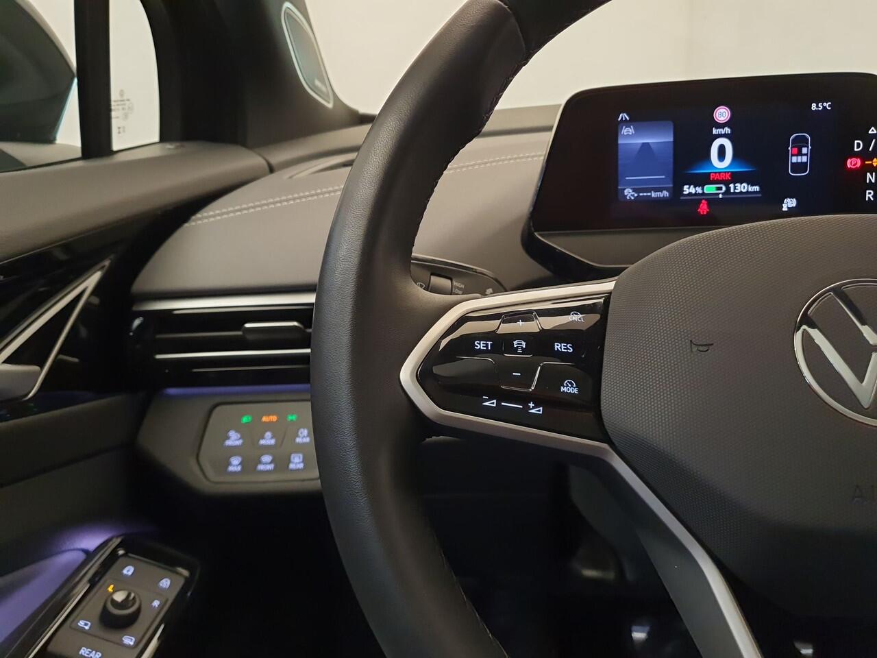 Volkswagen ID.5 Pro Business 77 kWh Panoramadak, Topsport stoelen