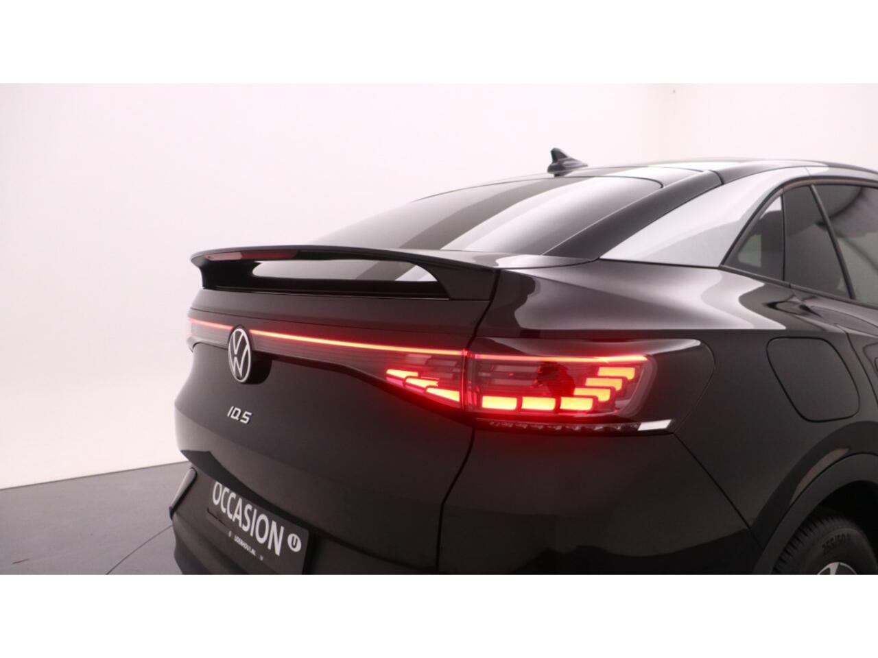 Volkswagen ID.5 Pro 77 kWh 204pk Matrix Panoramadak Trekhaak