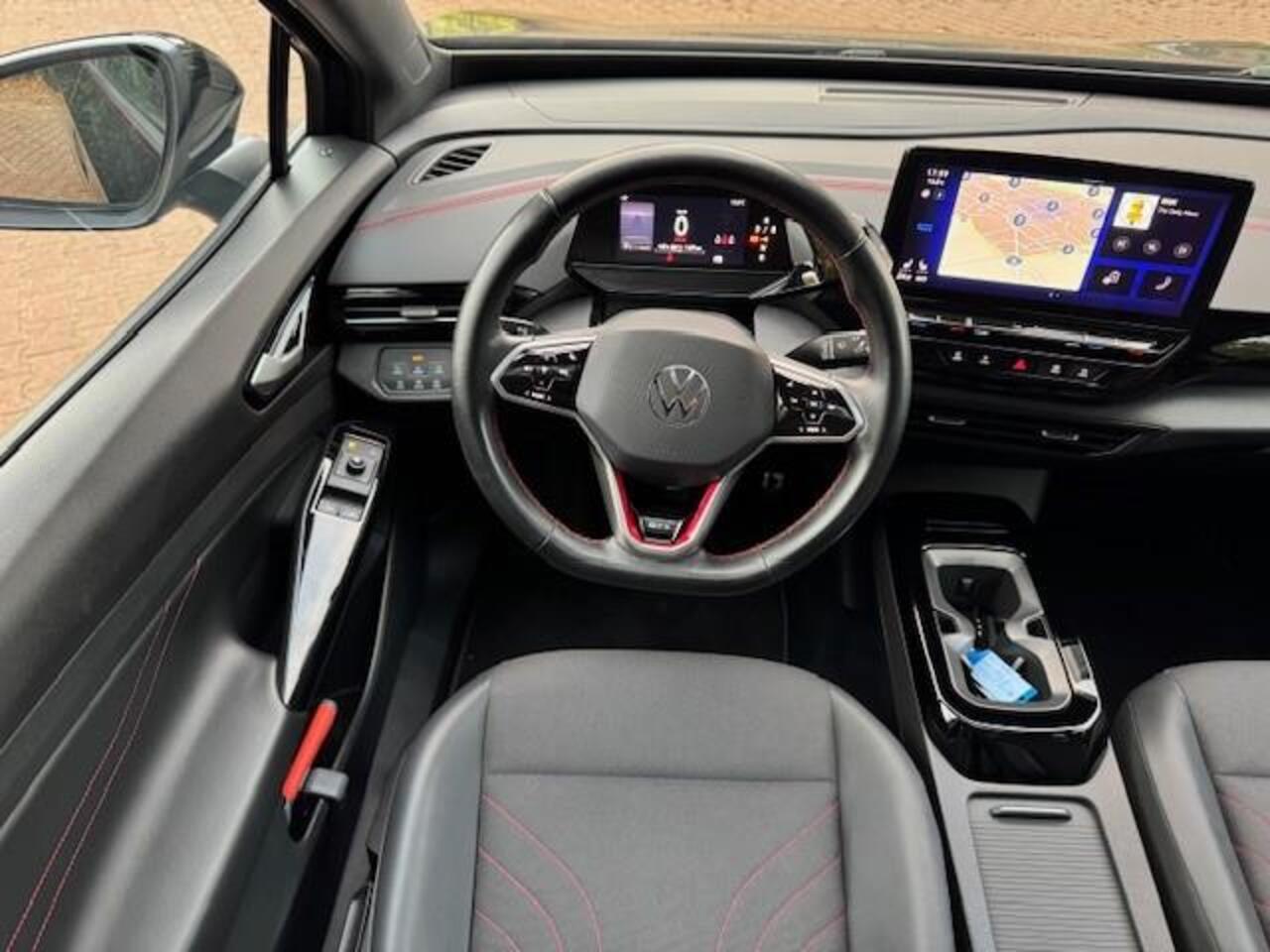 Volkswagen ID.5 GTX 77KWH 299PK 4MOTION/PANO/IQLIGHT