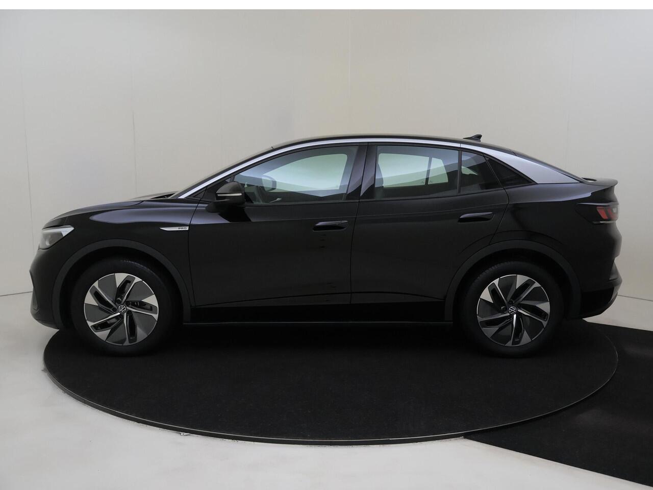 Volkswagen ID.5 Pro 77 kWh | Parkeerasisstent | Keyless | Stoelverwarming | Achteruitrijcamera | Navigatie | Voorklimatisering | Adaptieve cruise control |