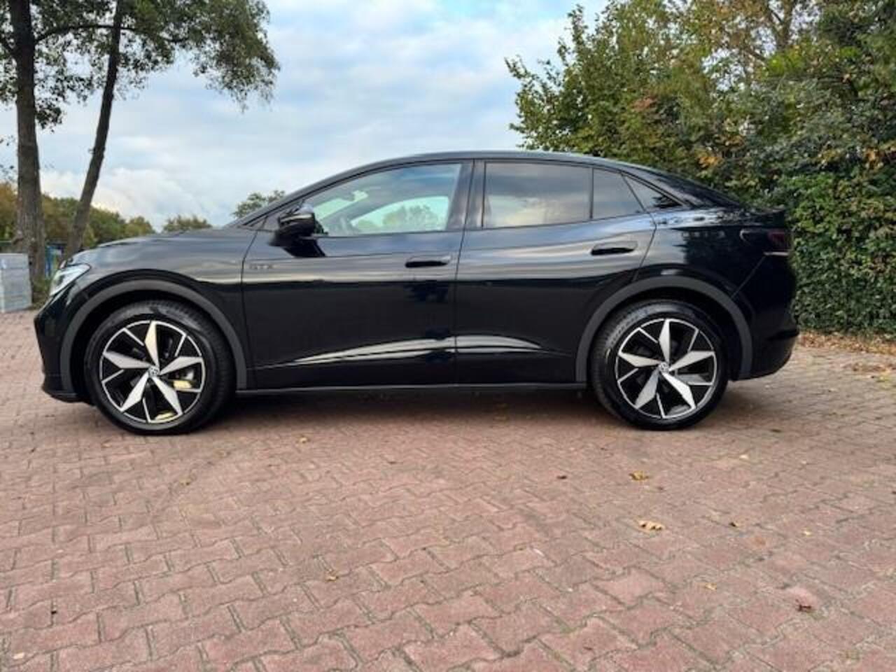 Volkswagen ID.5 GTX 77KWH 299PK 4MOTION/PANO/IQLIGHT