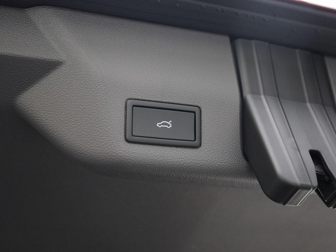 Volkswagen MULTIVAN Bedrijfswagens 1.5 eHybrid DSG 4Motion Bulli Editon L2 725497