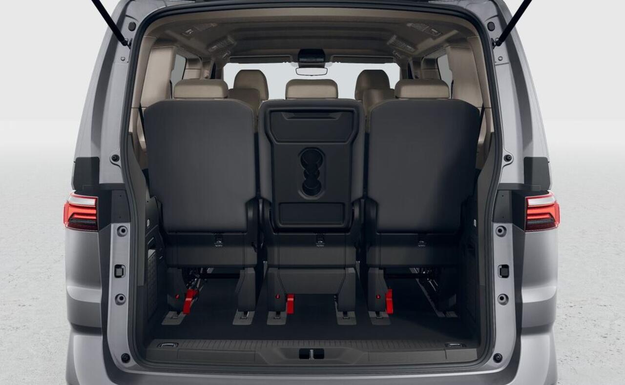 Volkswagen MULTIVAN L2H1 1.5TSI PHEV eHybrid 245pk DSG 4MOTION Economy-Business /Direct leverbaar /4x4