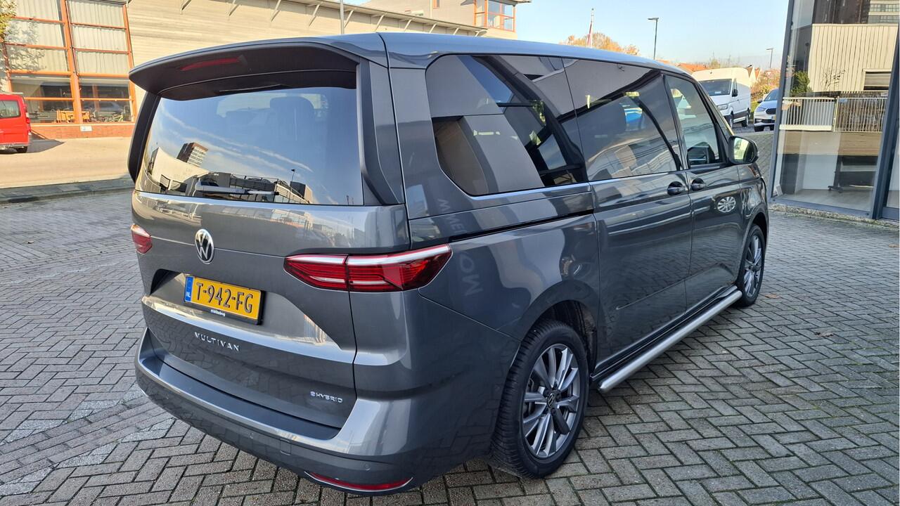 Volkswagen MULTIVAN L2H1 - Energetic 1.4 eHybrid 218 pk Panoramadak | IQ Light | Achteruitrijcamera | Stoelverwarming