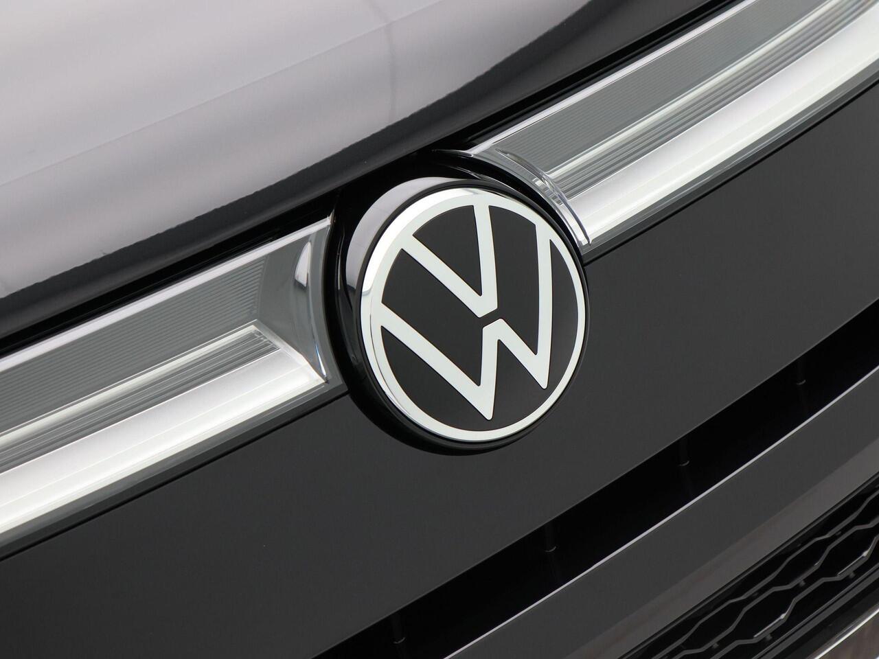 Volkswagen MULTIVAN Bulli Edition L2 1.5 eHybrid 245pk | 700119 | DUBBELE CABINE met 5 zitplaatsen | Elec. achterklep | elec trekhaak |