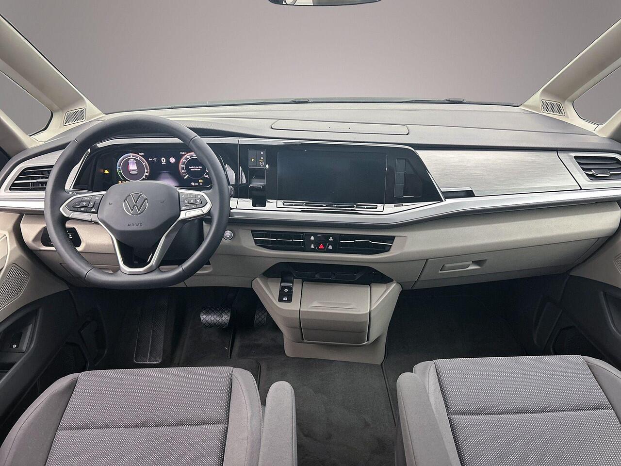 Volkswagen MULTIVAN 1.5 245pk DSG eHybrid L2 Bulli Edition 4Motion > ¤ 2.500,= Inruilpremie < | AssistentiepakketPlus | Trekhaak | 7-zits Premium zitopstelling |