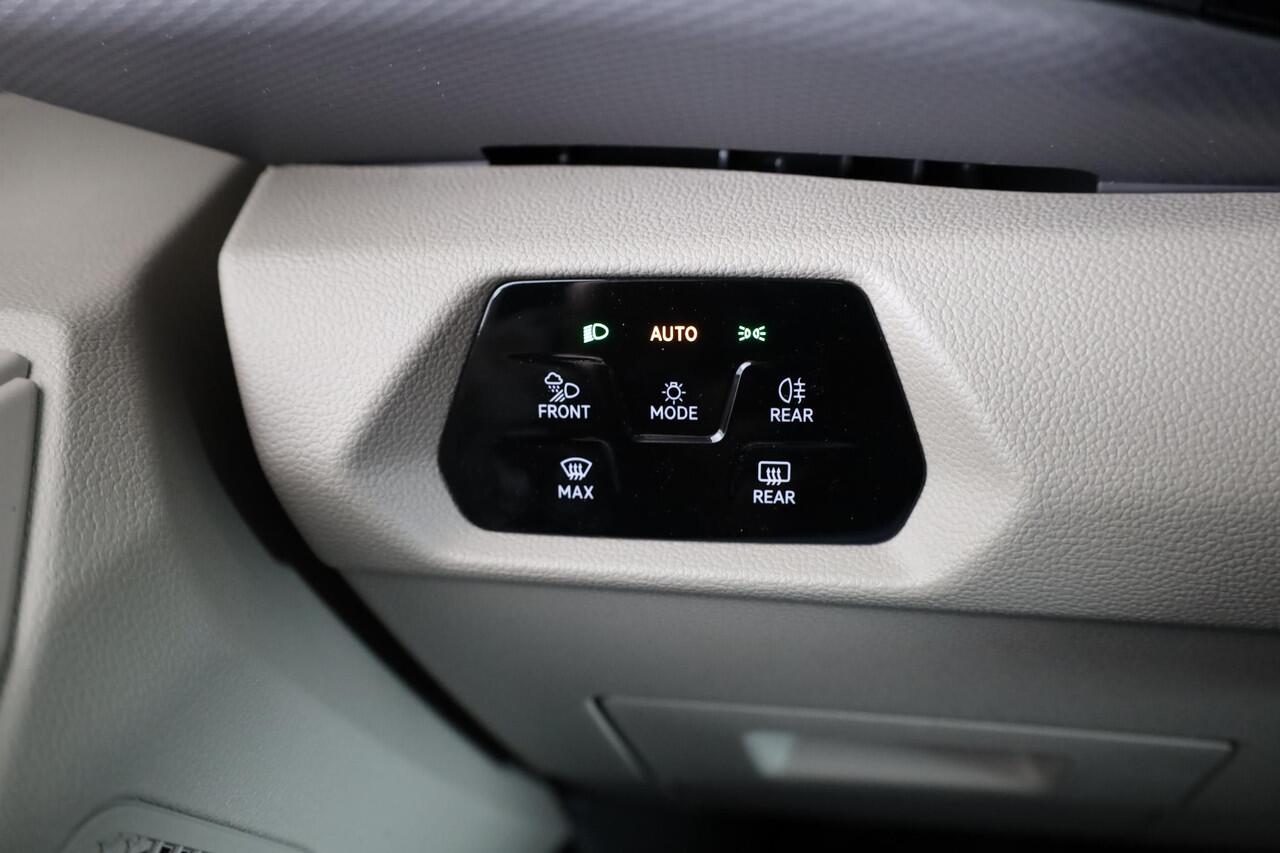 Volkswagen MULTIVAN Bedrijfswagens Economy Business L2 1.5 eHybrid EU6 180 kW (245pk) Dubbele cabine Snoeks