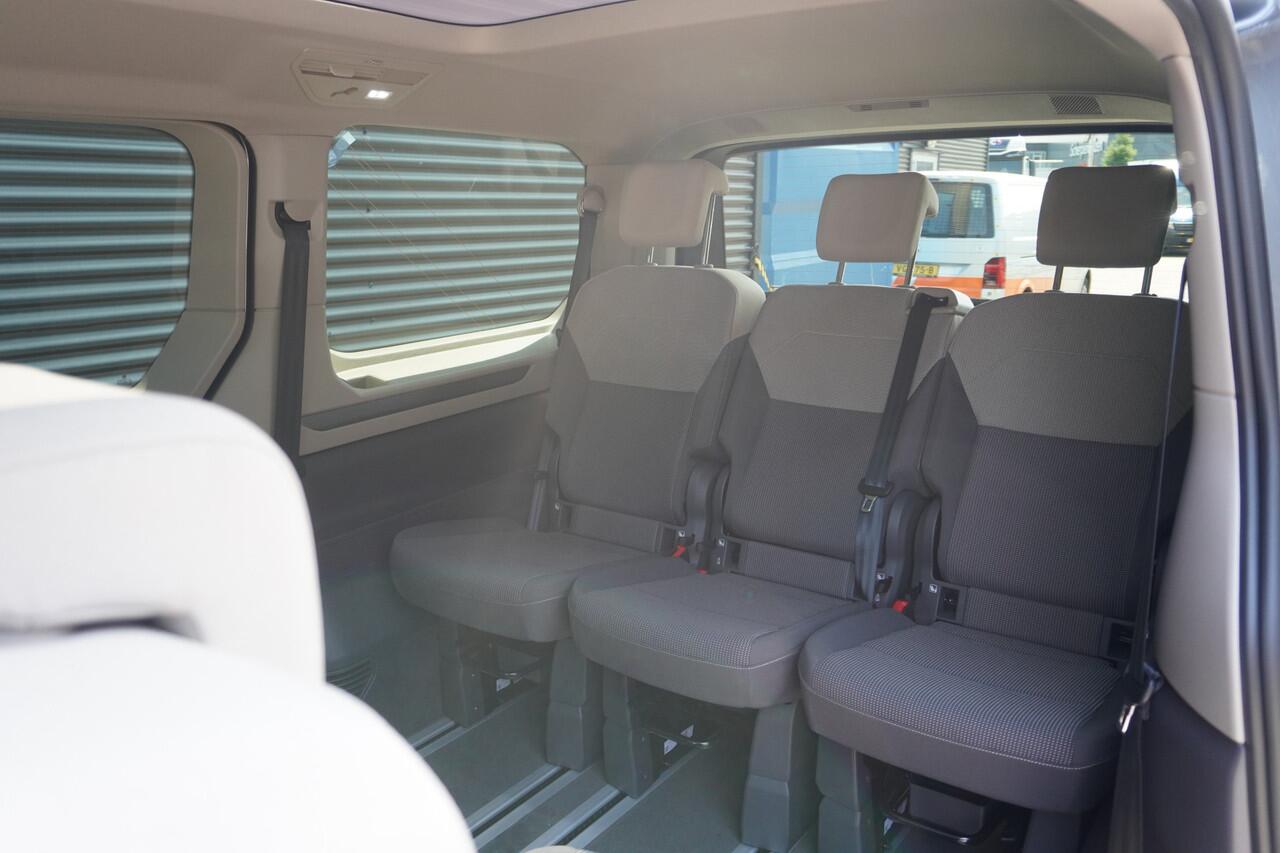 Volkswagen MULTIVAN 1.5 eHybrid L2 Bulli Edition 4-Motion 1.5 eHybrid L2 Bulli Edition 4-Motion, IQ Light koplampen, 7-persoons Vis-a-Vis, Navigatie, Trekhaak