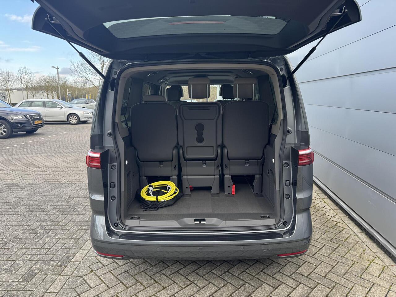 Volkswagen MULTIVAN Bedrijfswagens Economy Business L2 1.5 eHybrid EU6 180 kW (245pk)