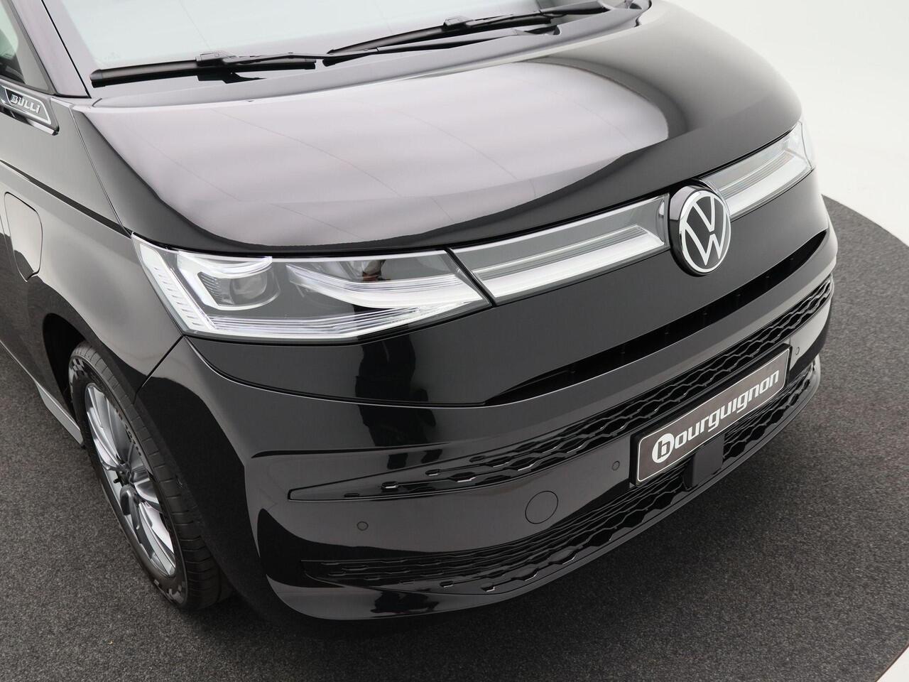 Volkswagen MULTIVAN Bulli Edition L2 1.5 eHybrid 245pk | 700119 | DUBBELE CABINE met 5 zitplaatsen | Elec. achterklep | elec trekhaak |